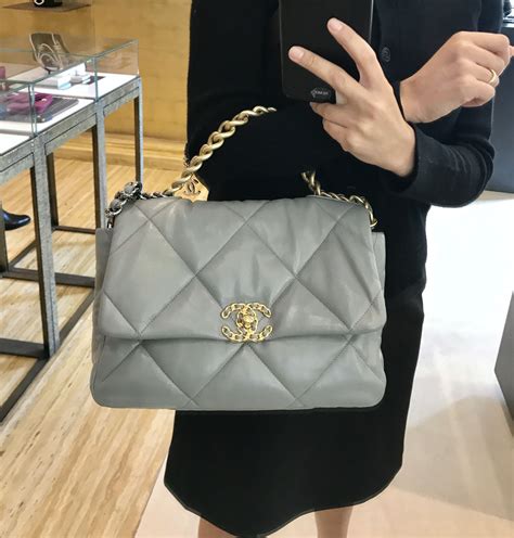 chanel 19 dark grey